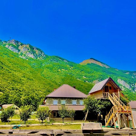 The Blue Eye Bed and Breakfast Vuthaj Exterior foto