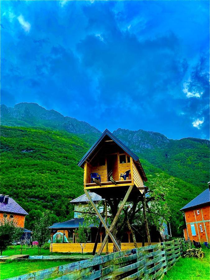The Blue Eye Bed and Breakfast Vuthaj Exterior foto